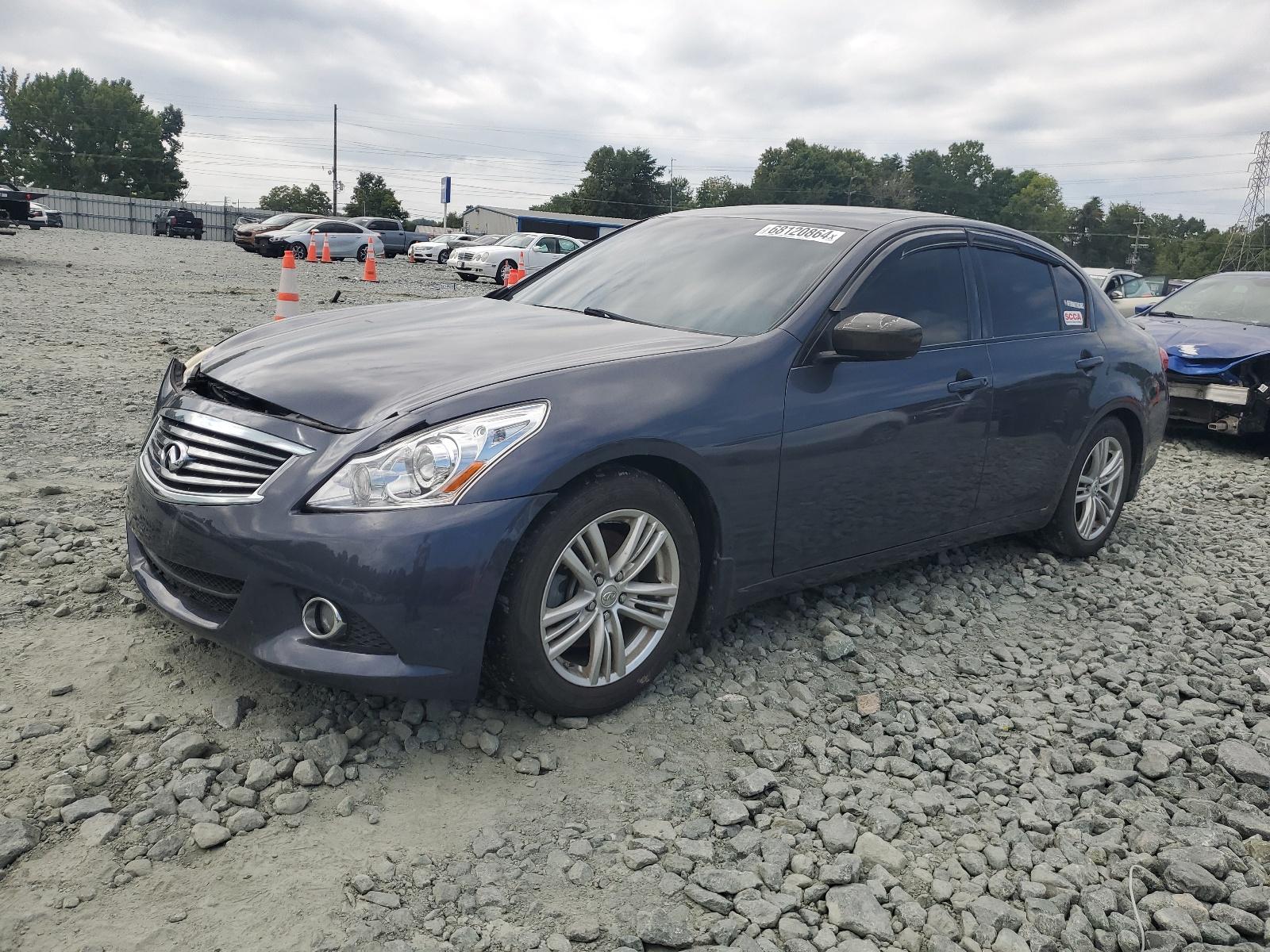 2013 INFINITI G37