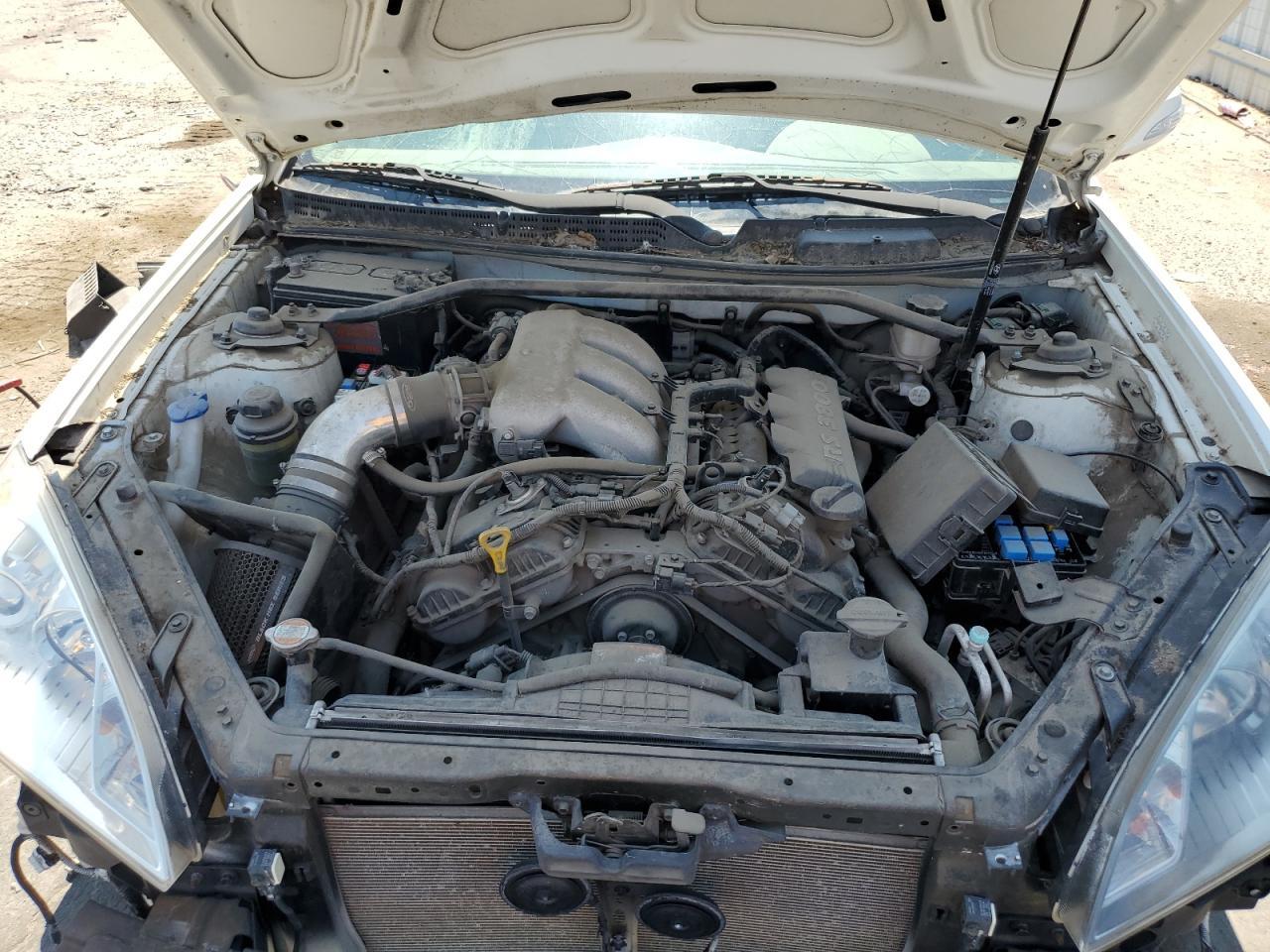 2012 HYUNDAI GENESIS