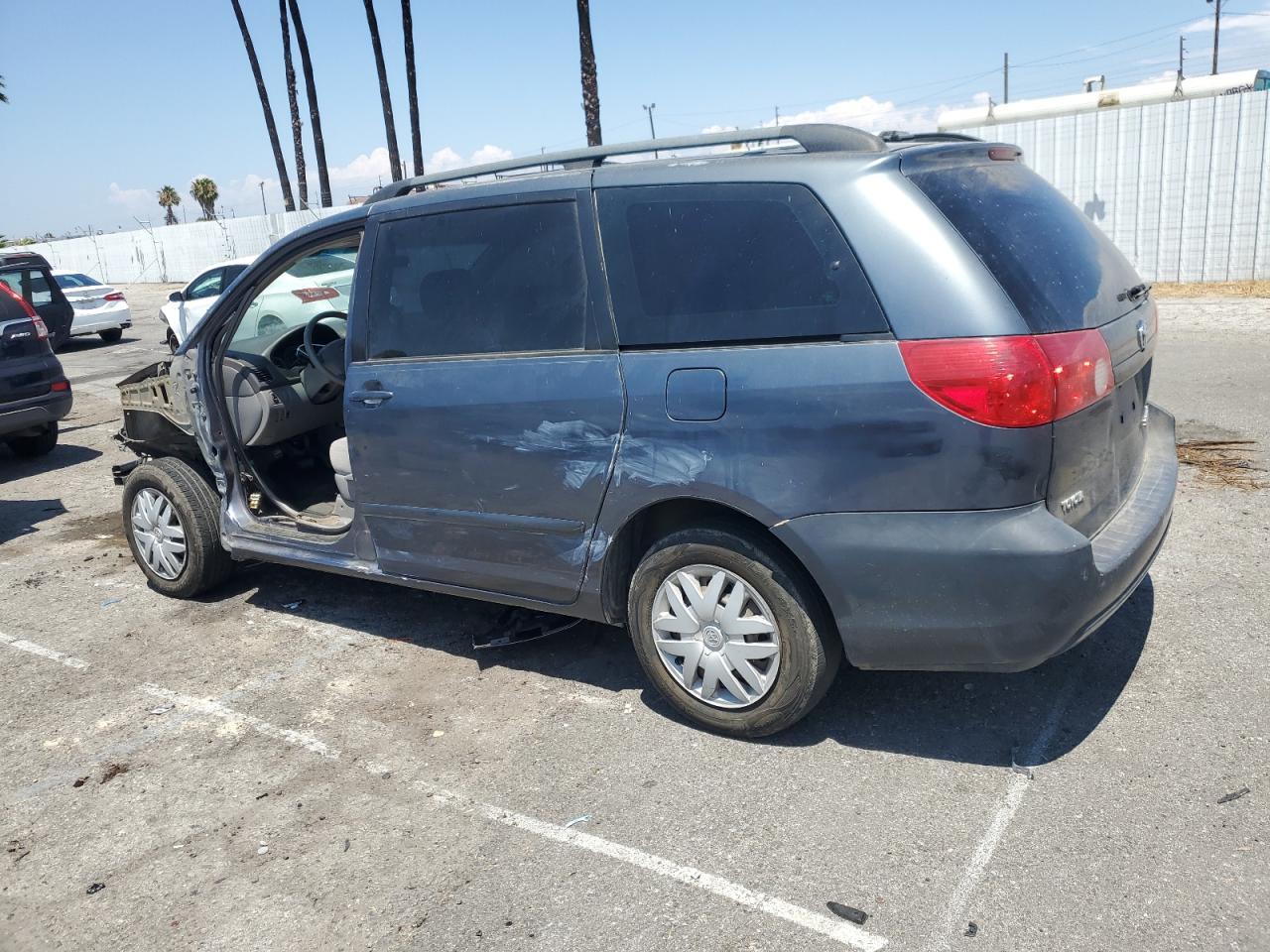 2006 TOYOTA SIENNA