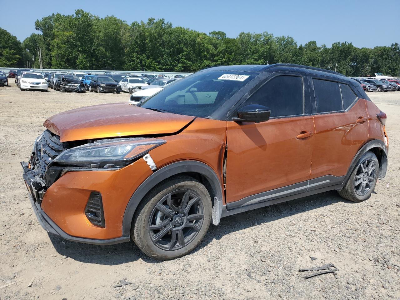 2024 NISSAN KICKS