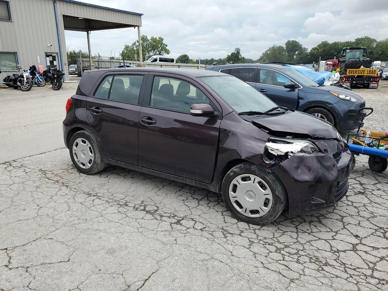 2011 TOYOTA SCION