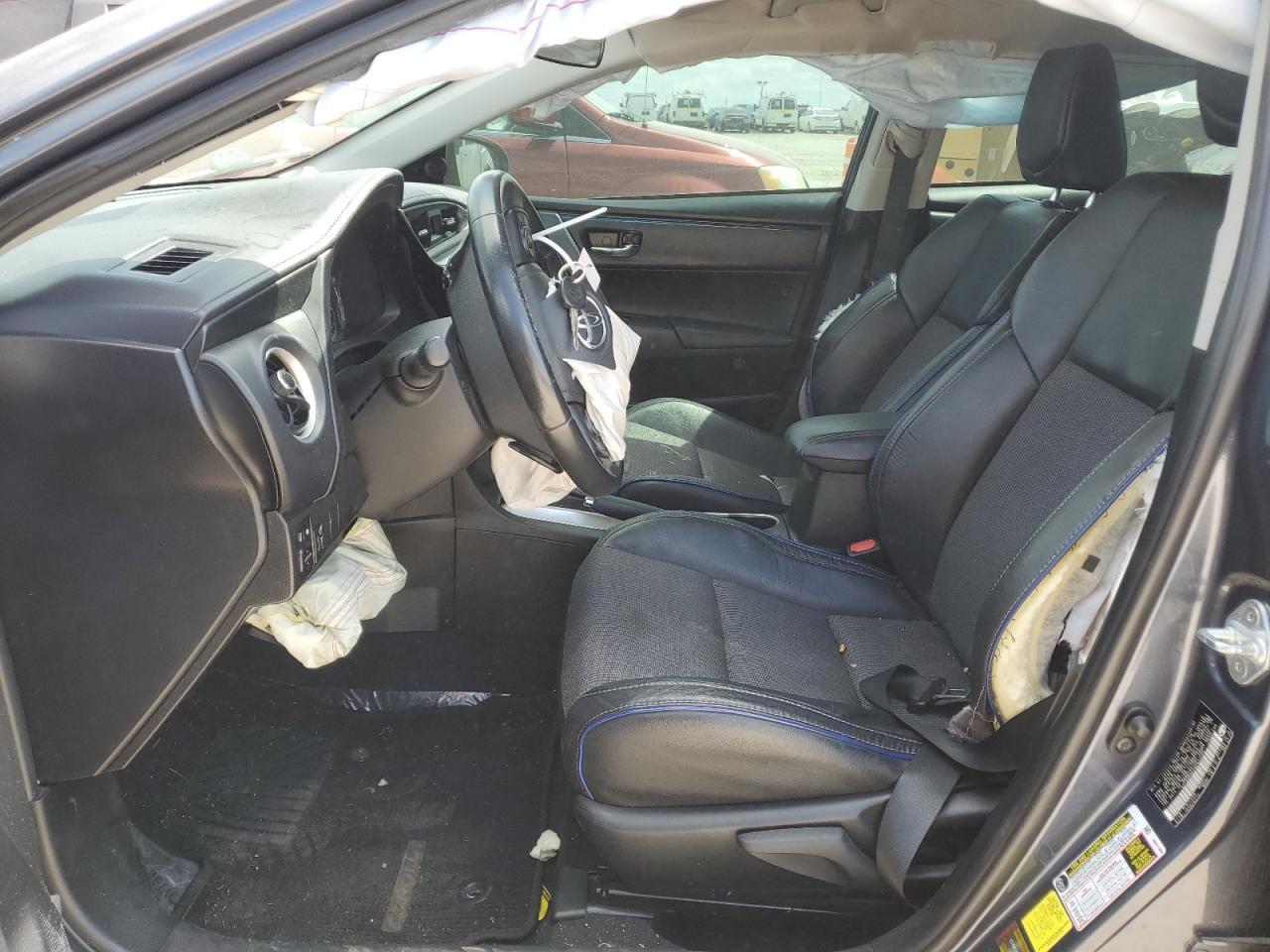 2017 TOYOTA COROLLA