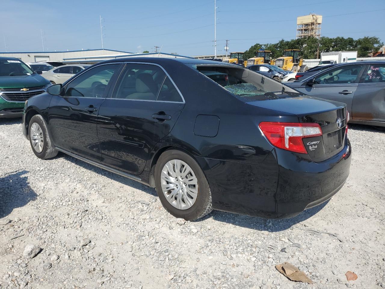 2012 TOYOTA CAMRY