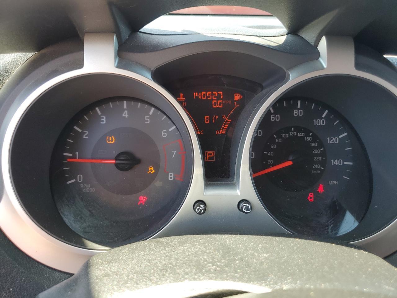 2015 NISSAN Juke