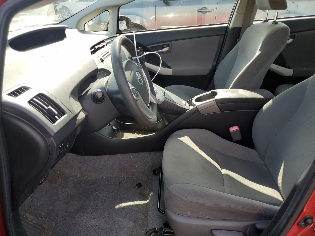 2013 TOYOTA PRIUS