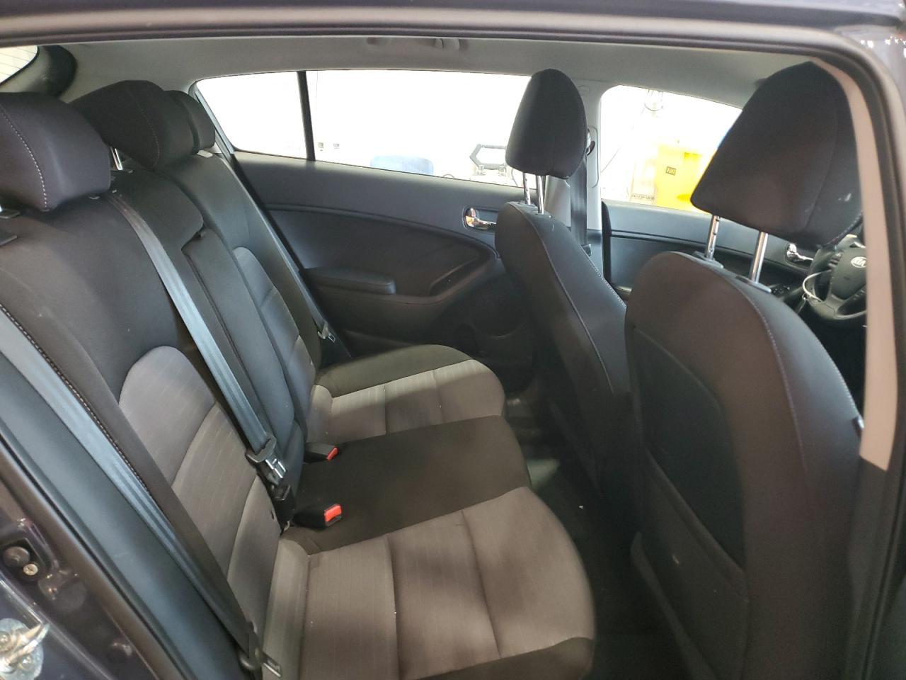 2015 KIA FORTE