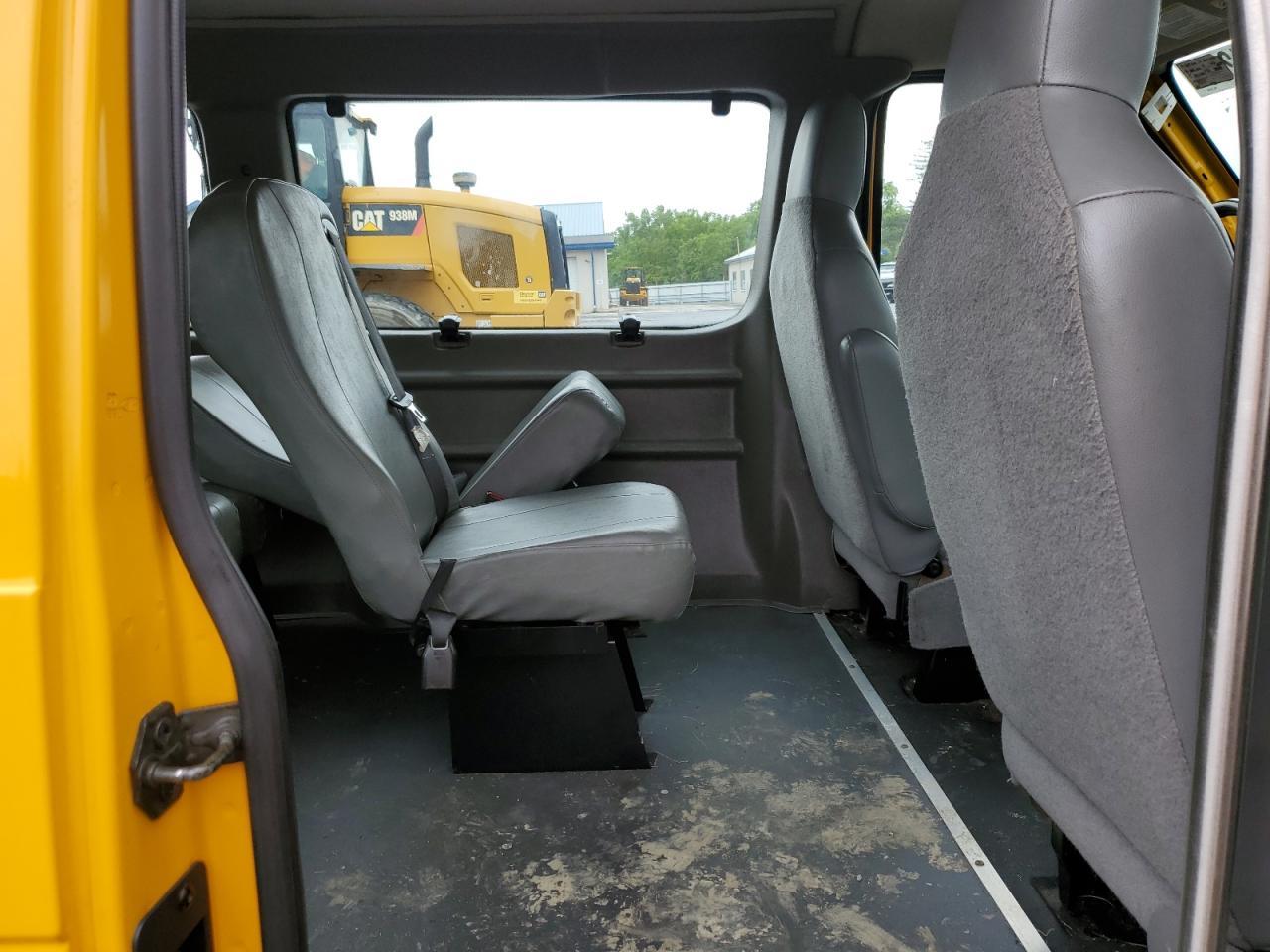 2014 FORD ECONOLINE