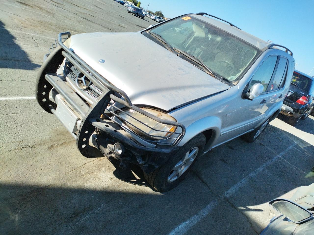 2001 MERCEDES-BENZ ML-Class