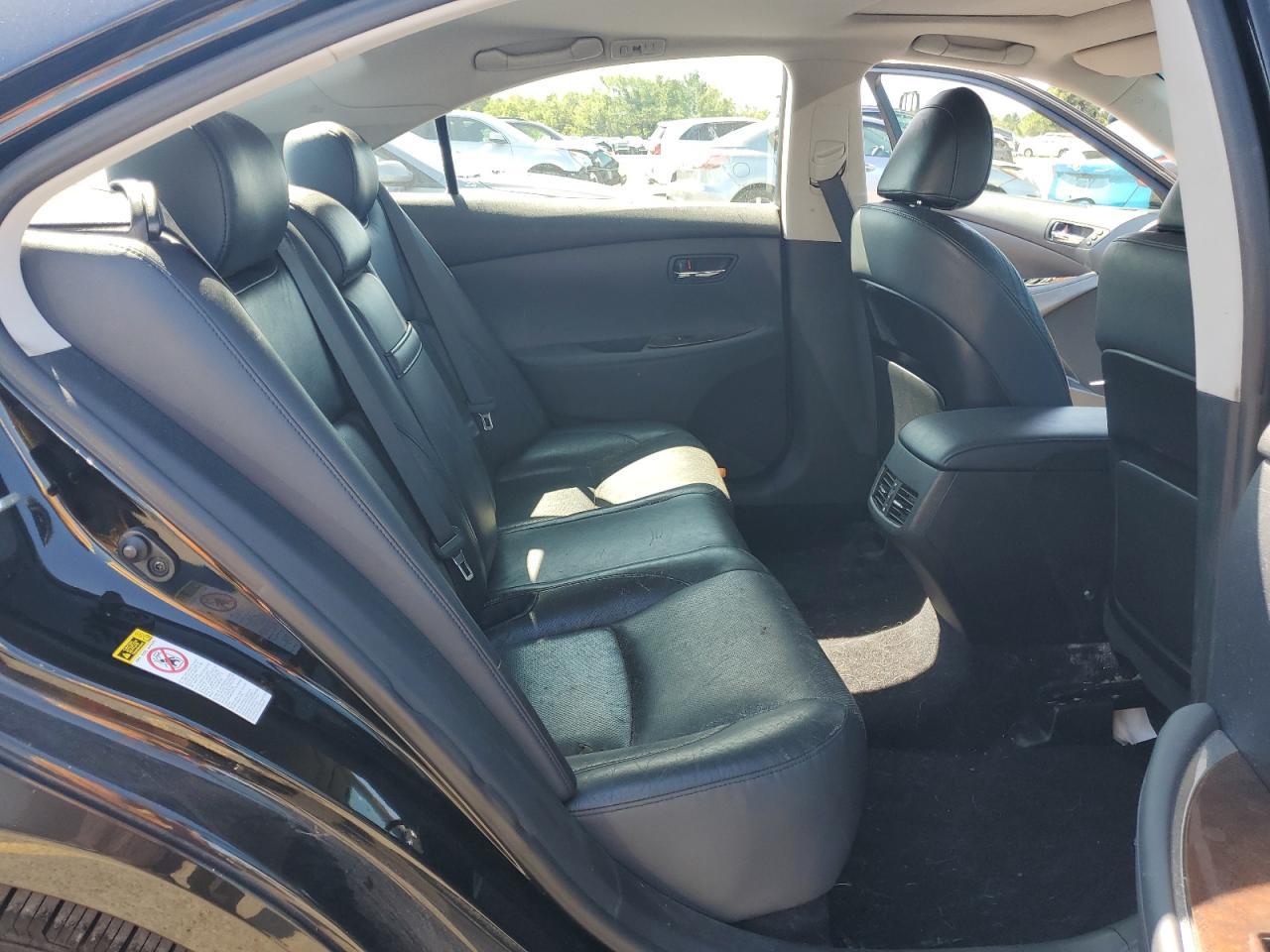 2011 LEXUS ES 350