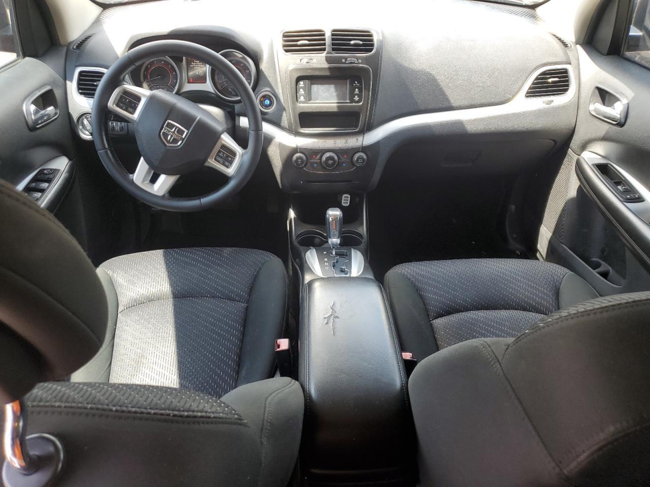 2011 DODGE JOURNEY