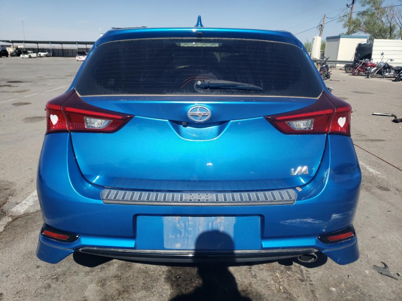 2016 TOYOTA SCION
