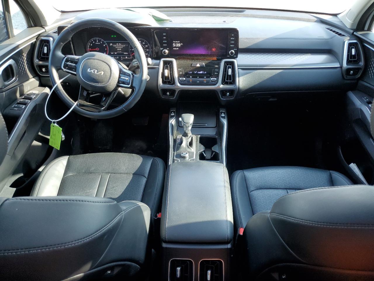 2023 KIA SORENTO
