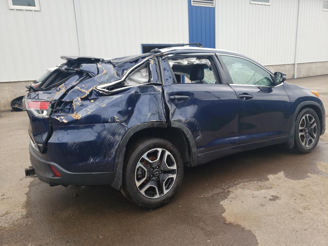 2015 TOYOTA HIGHLANDER