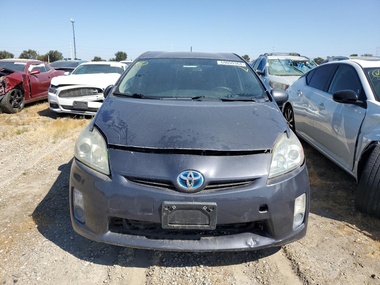 2011 TOYOTA PRIUS