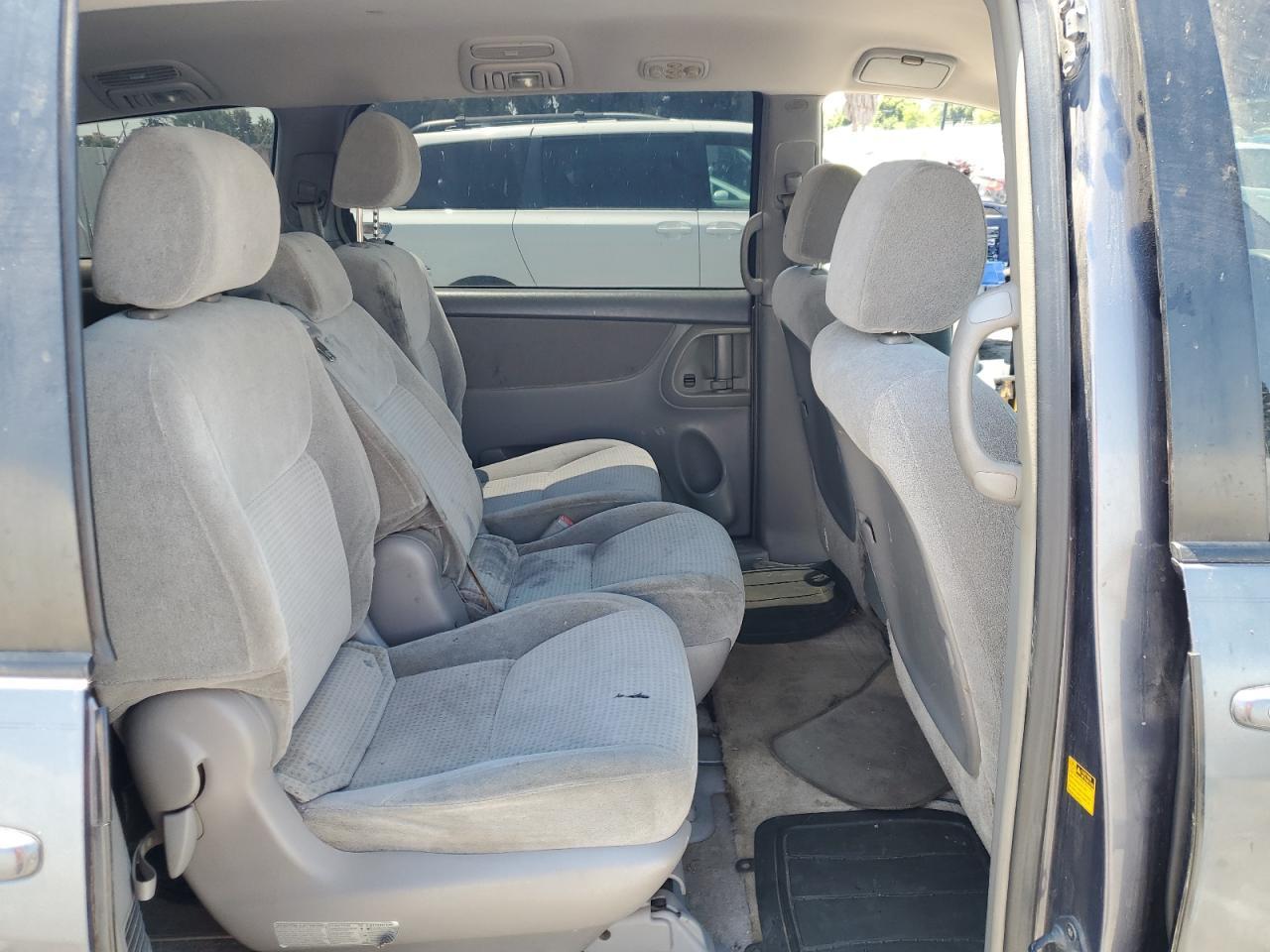 2006 TOYOTA SIENNA