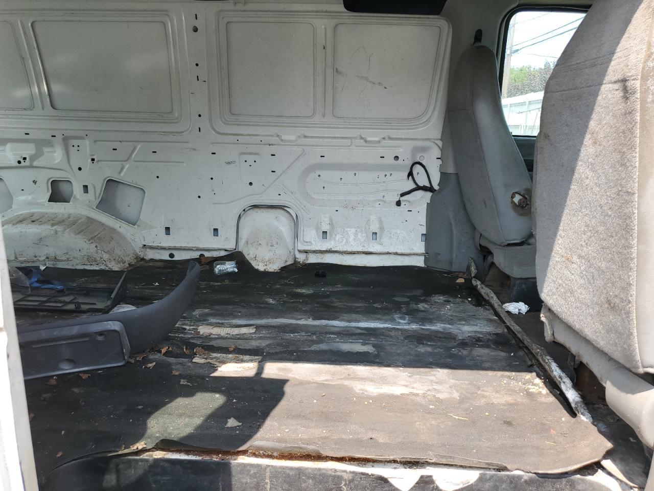 2006 FORD ECONOLINE
