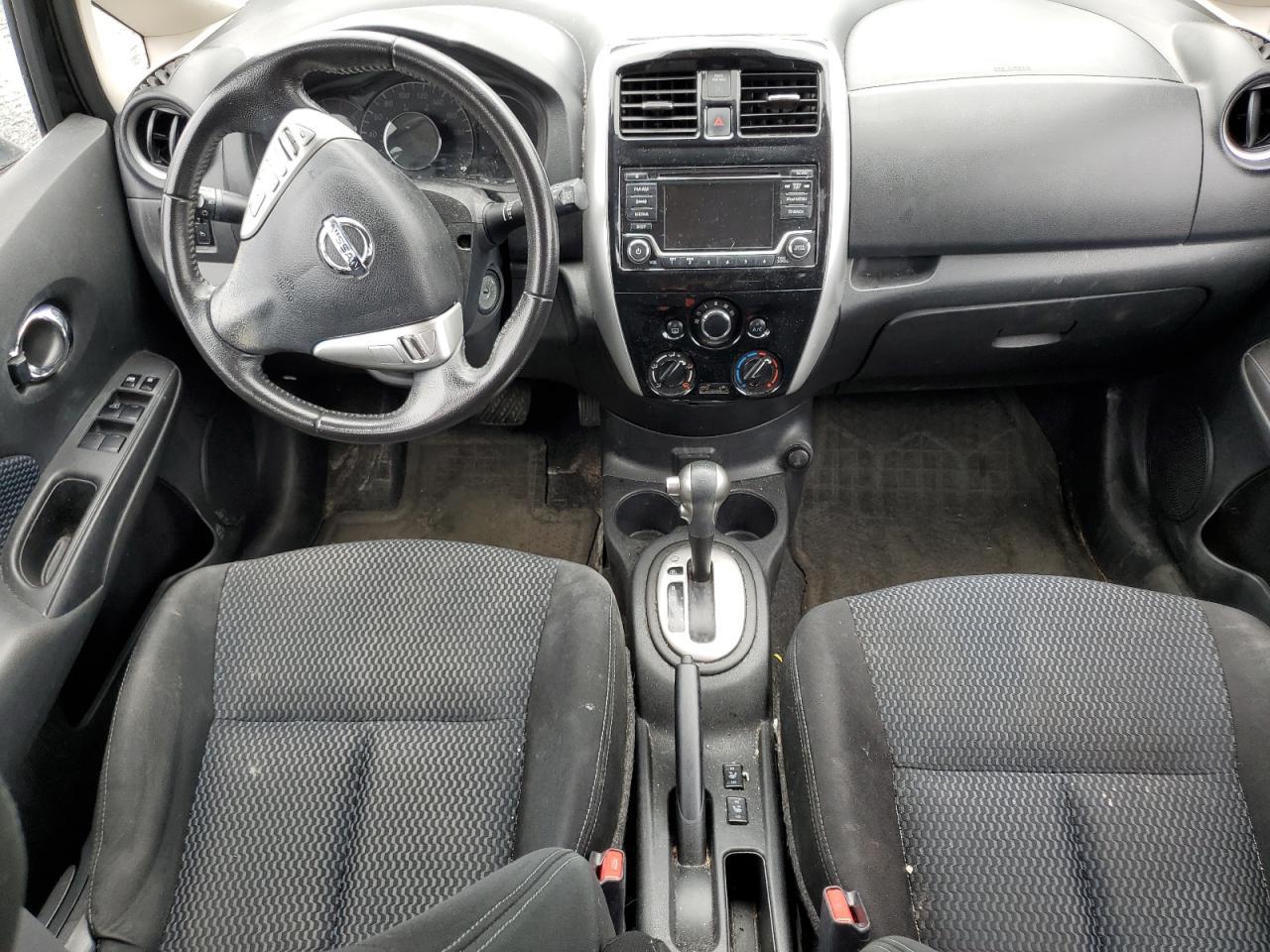2017 NISSAN VERSA
