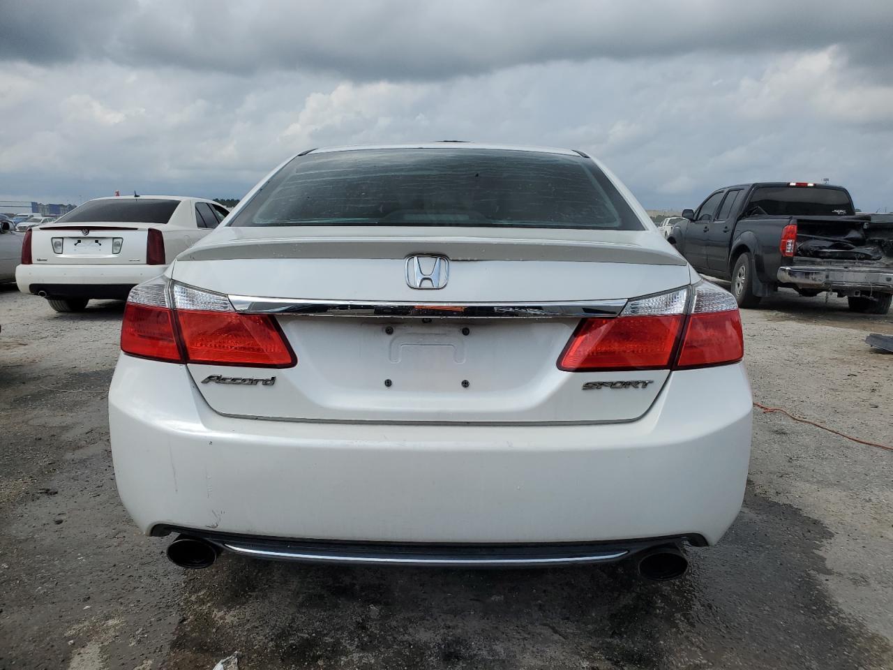 2015 HONDA ACCORD