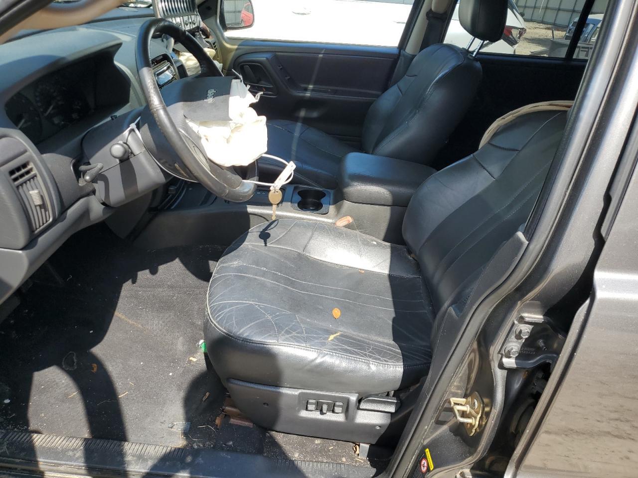 2002 JEEP Grand Cherokee