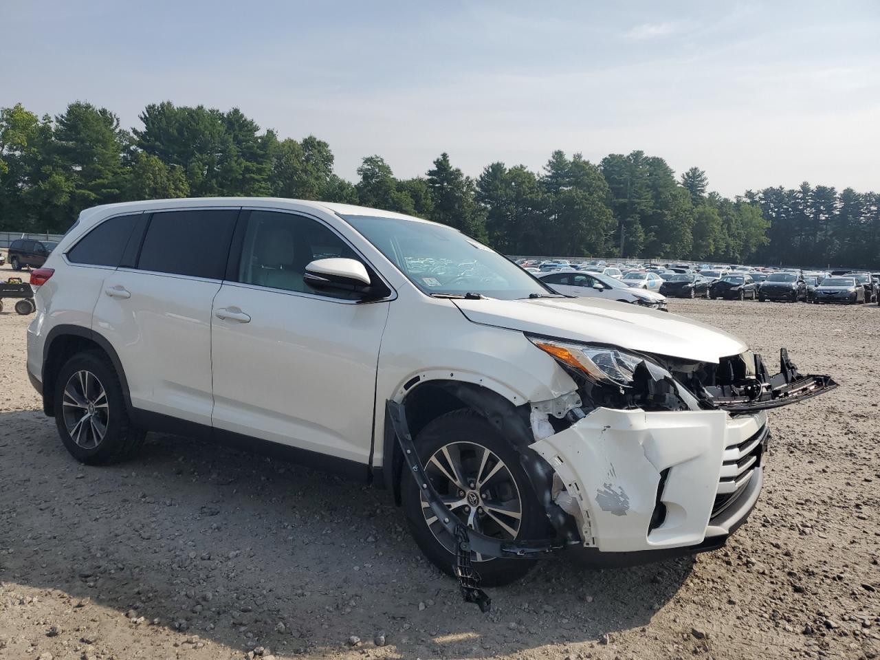 2019 TOYOTA HIGHLANDER