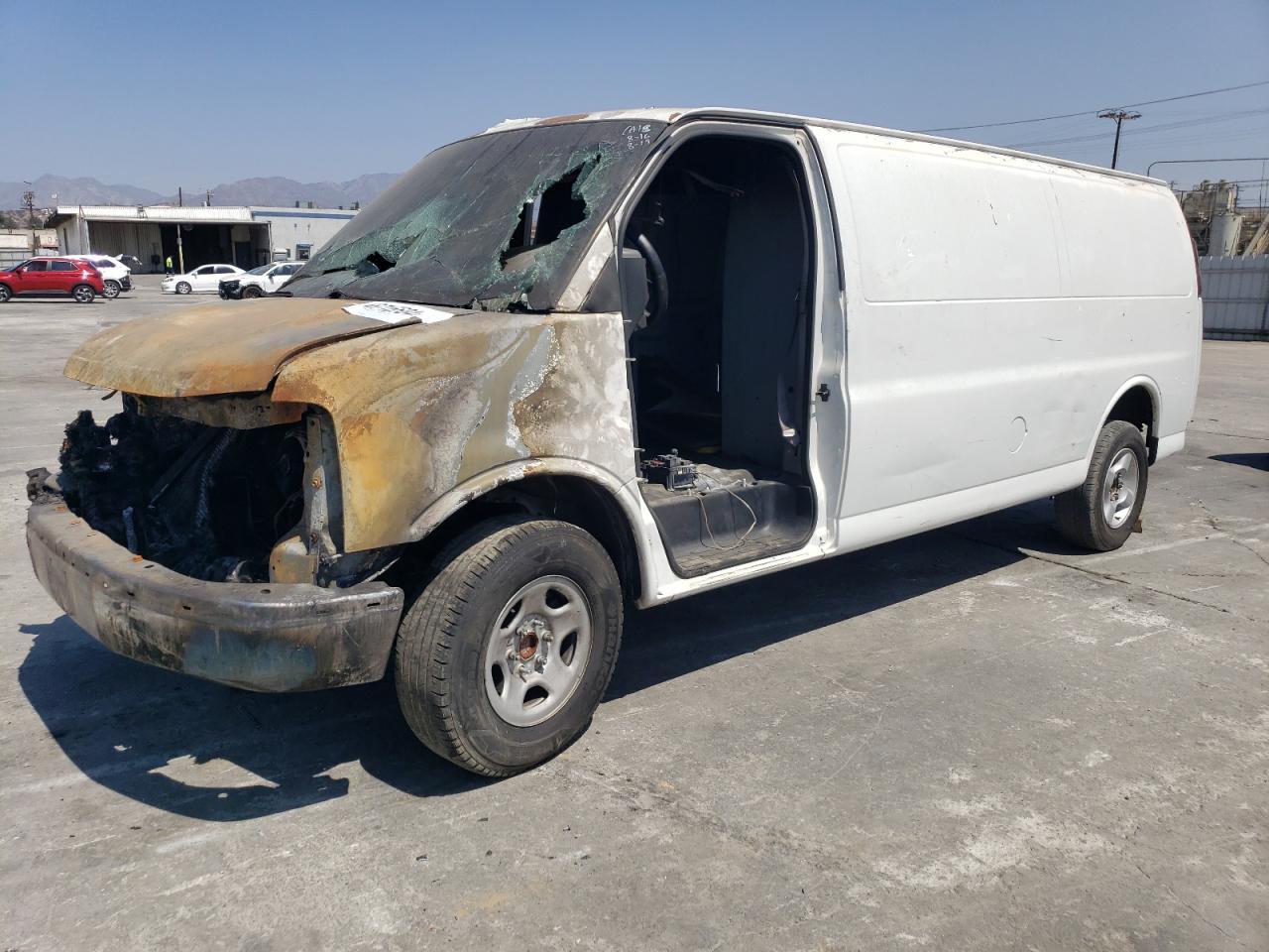 2004 CHEVROLET EXPRESS 2500