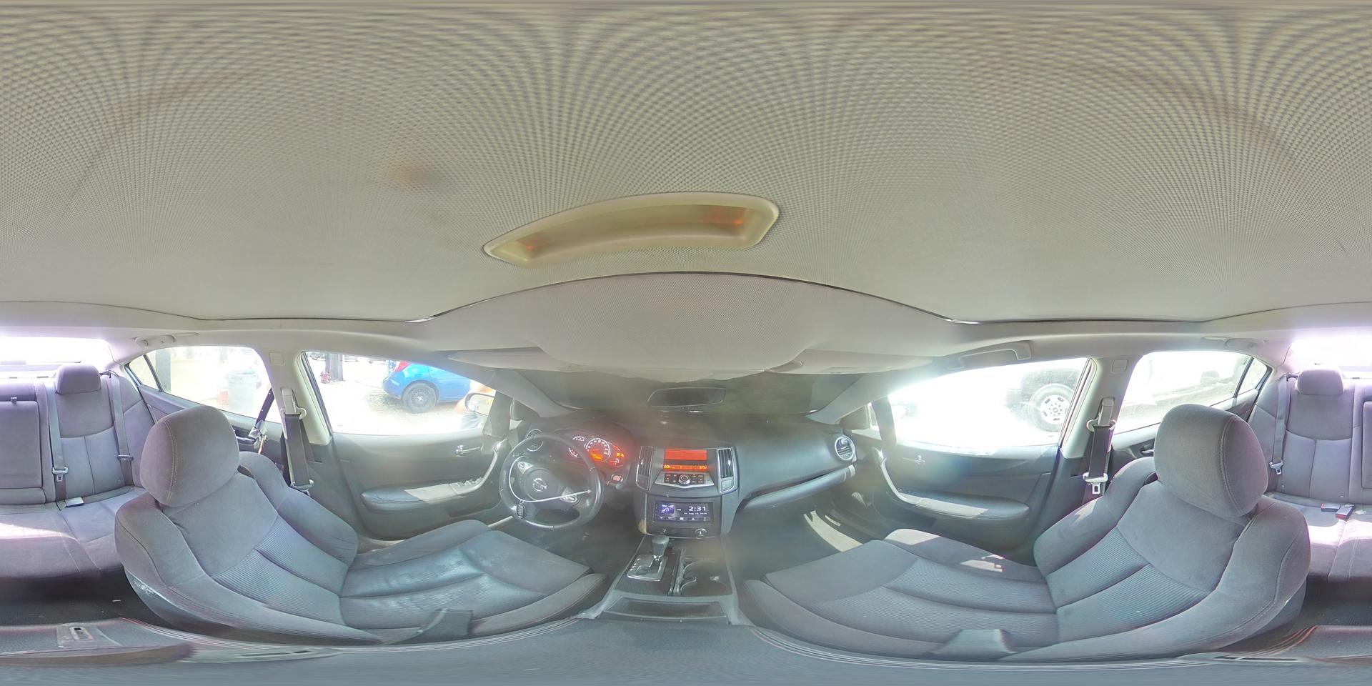 2011 NISSAN Maxima