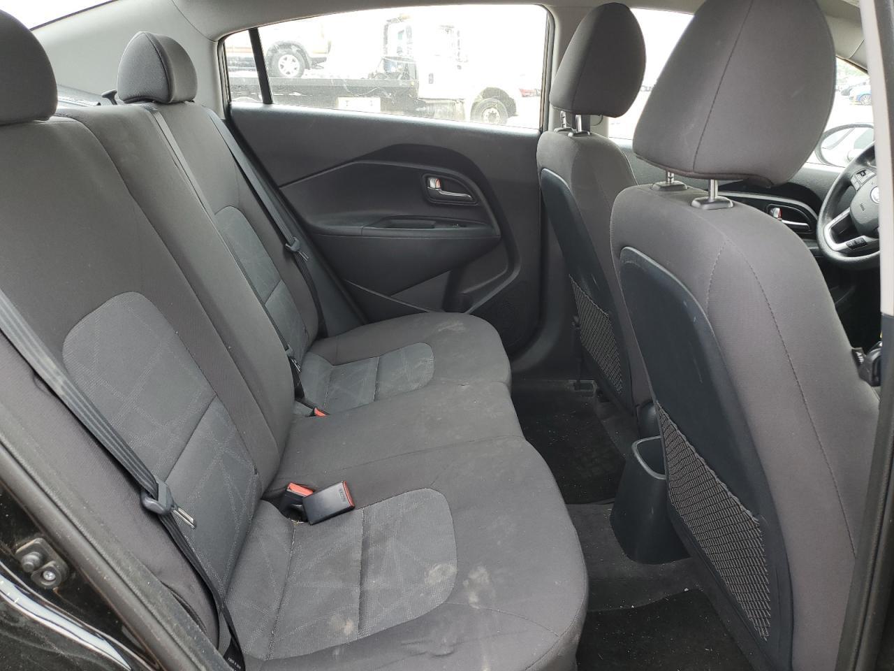 2017 KIA RIO