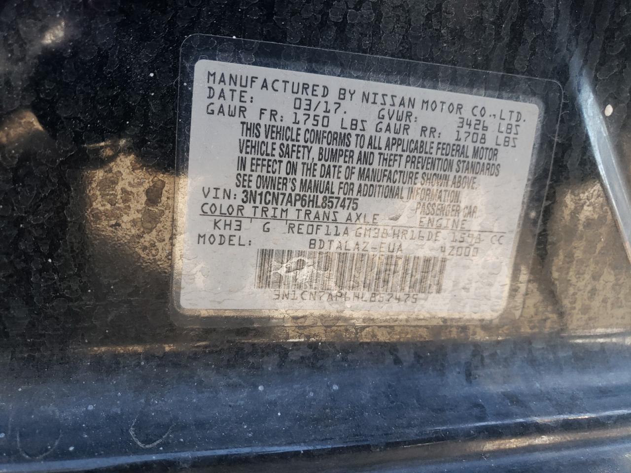 2017 NISSAN VERSA