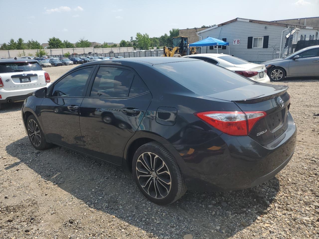 2015 TOYOTA COROLLA