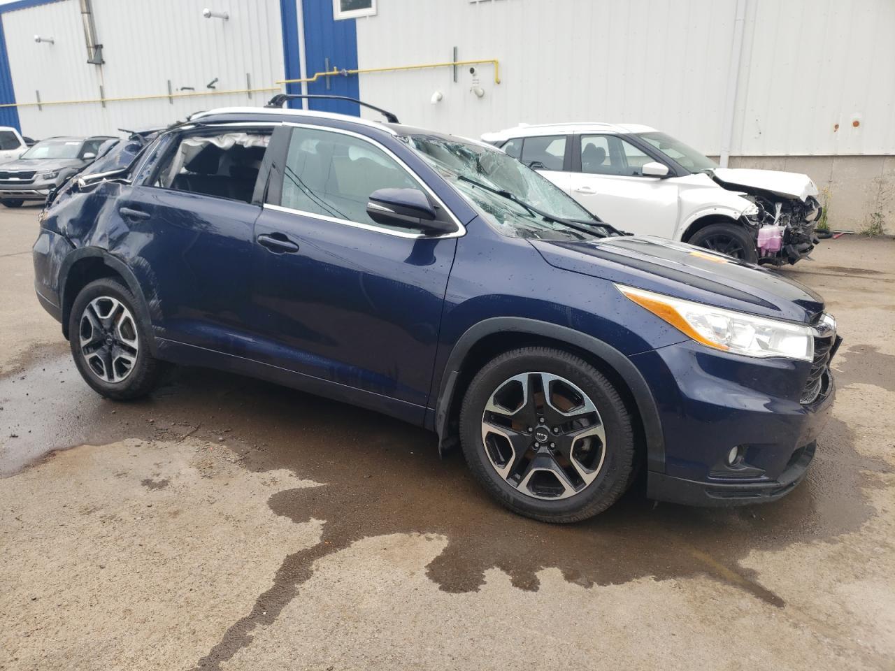 2015 TOYOTA HIGHLANDER