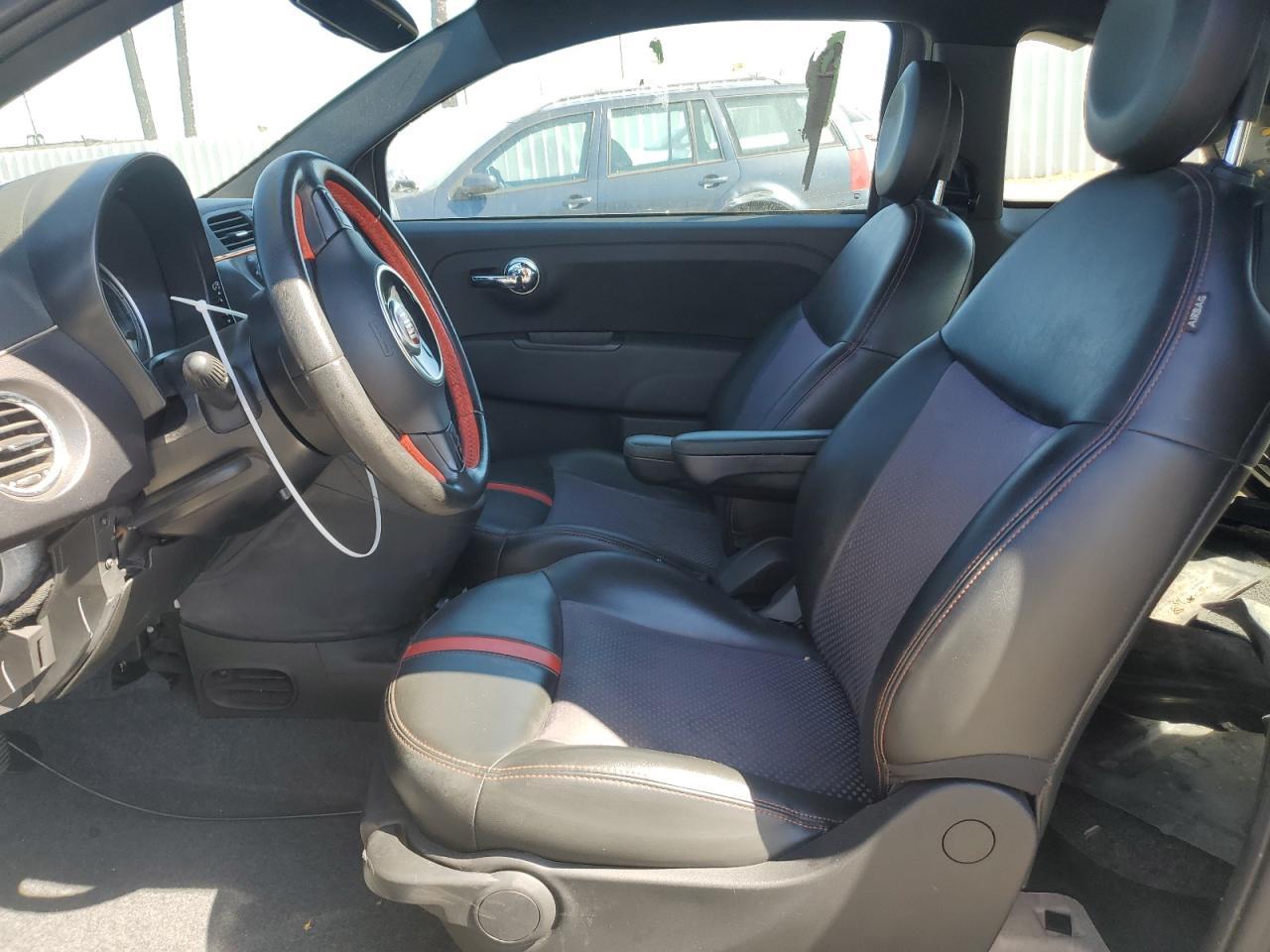 2015 FIAT 500