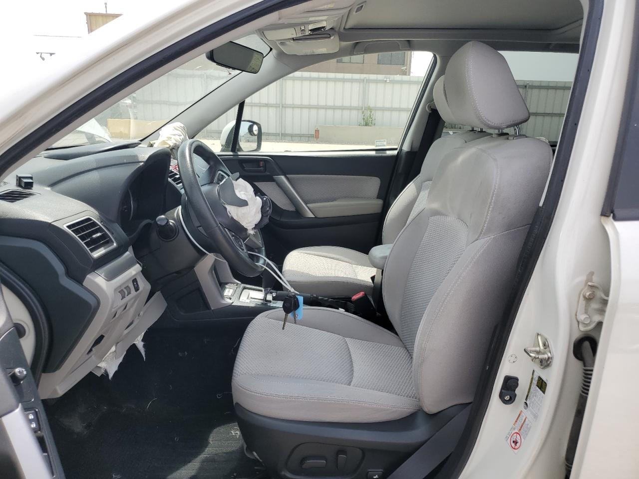 2017 SUBARU FORESTER
