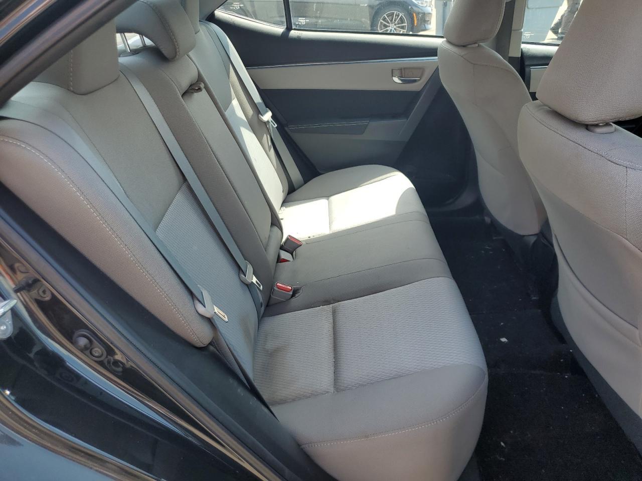 2016 TOYOTA COROLLA