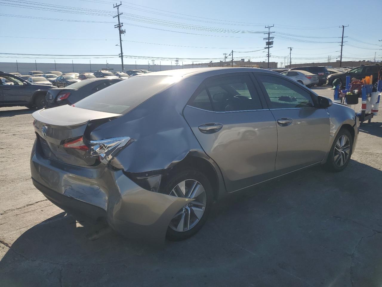 2015 TOYOTA COROLLA