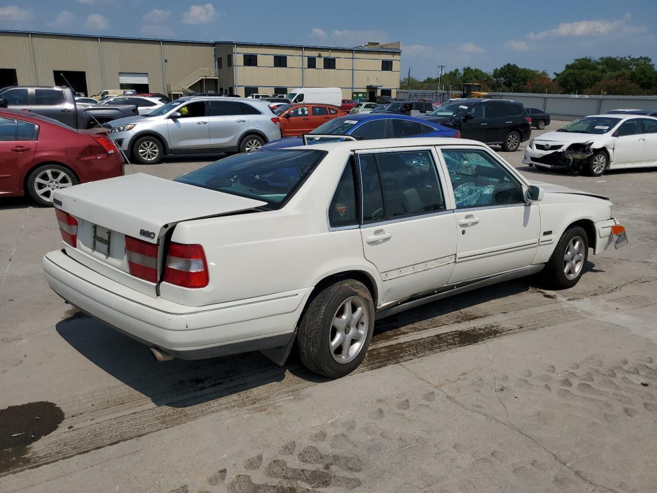 1996 VOLVO 960