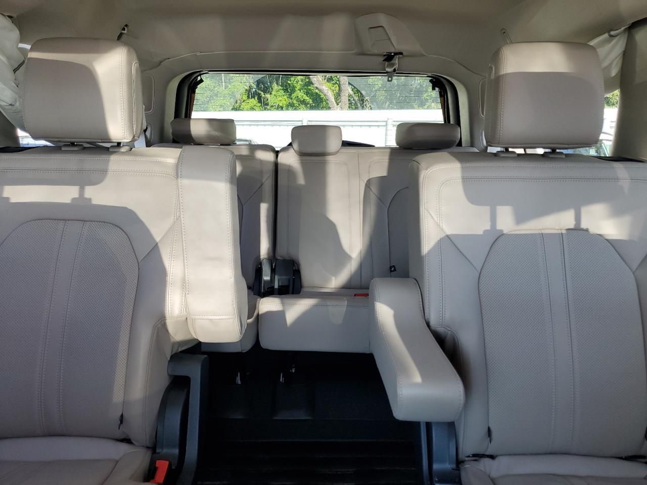 2024 FORD Expedition