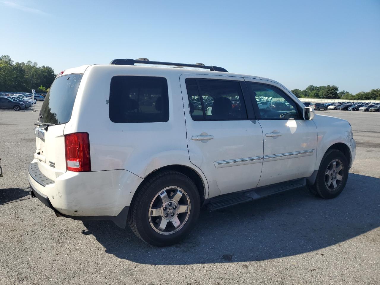 2011 HONDA PILOT
