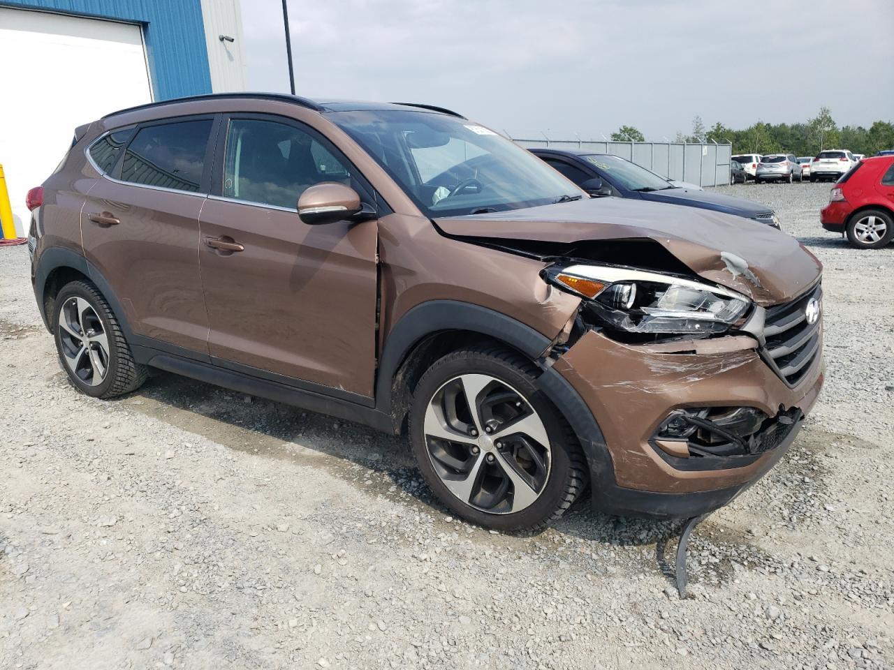 2016 HYUNDAI TUCSON