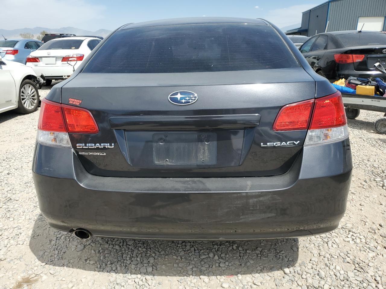 2010 SUBARU Legacy