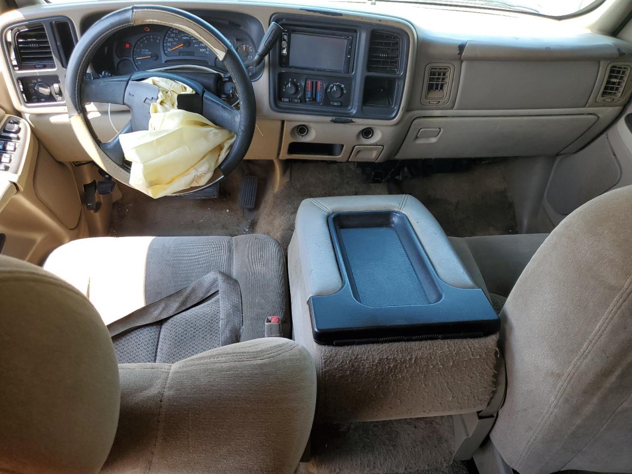 2003 CHEVROLET Tahoe