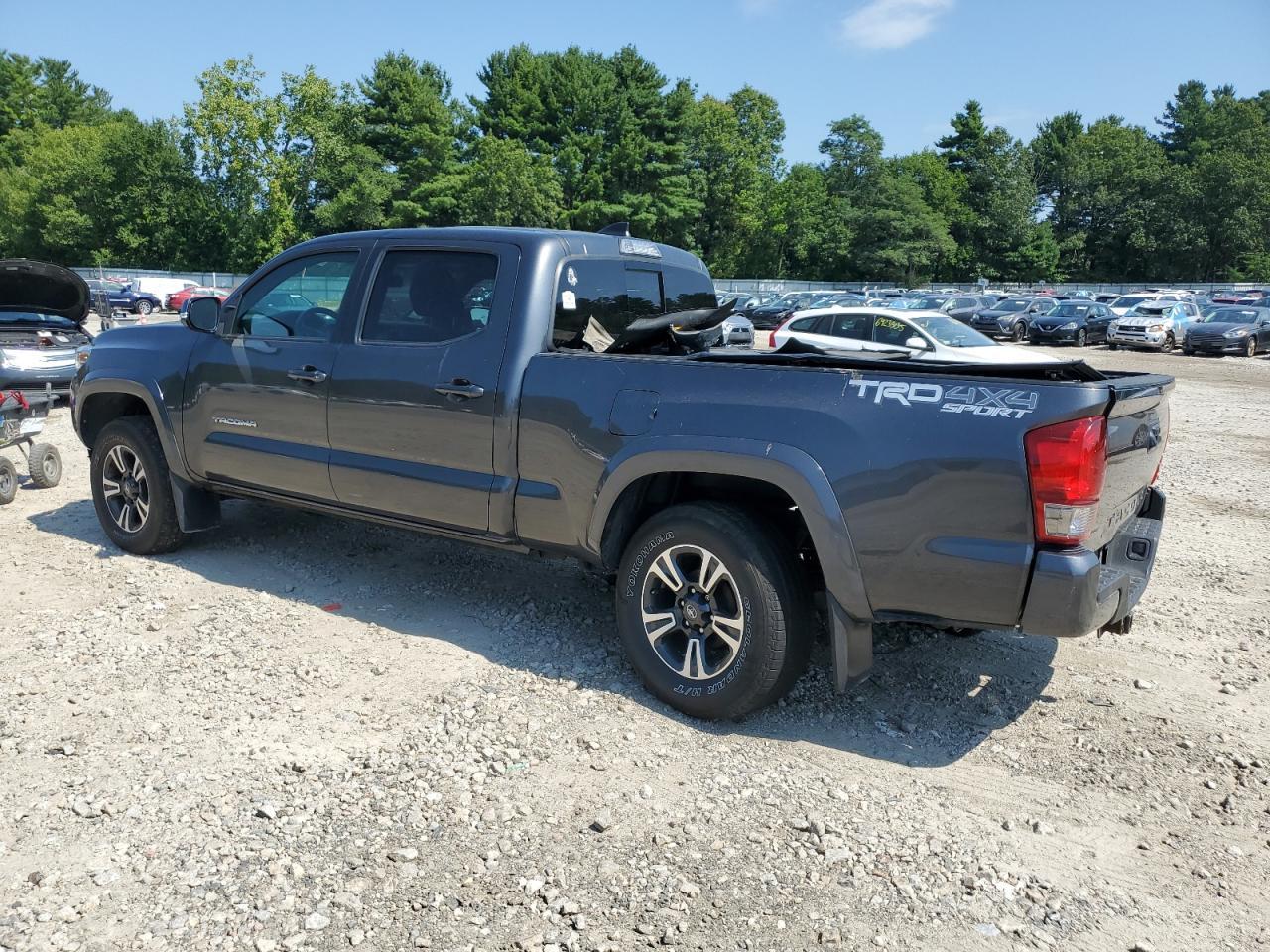 2017 TOYOTA TACOMA