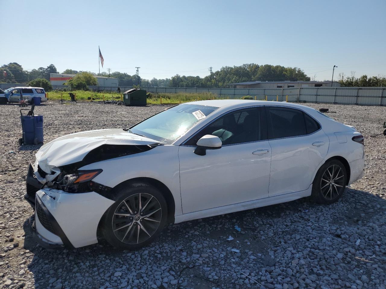 2021 TOYOTA CAMRY