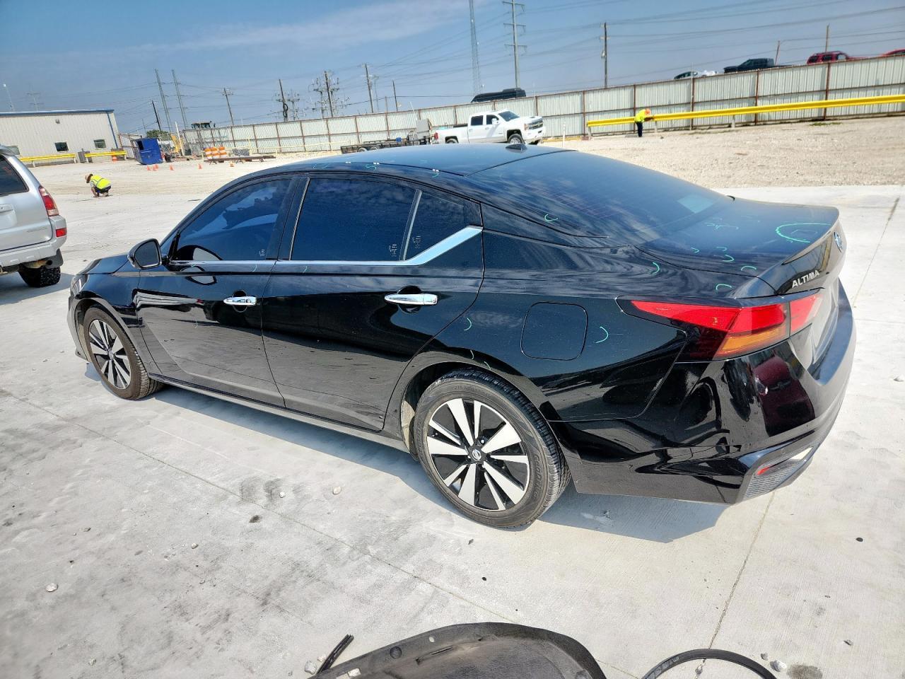 2019 NISSAN ALTIMA