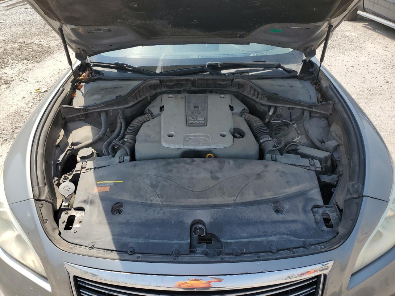 2013 INFINITI M37