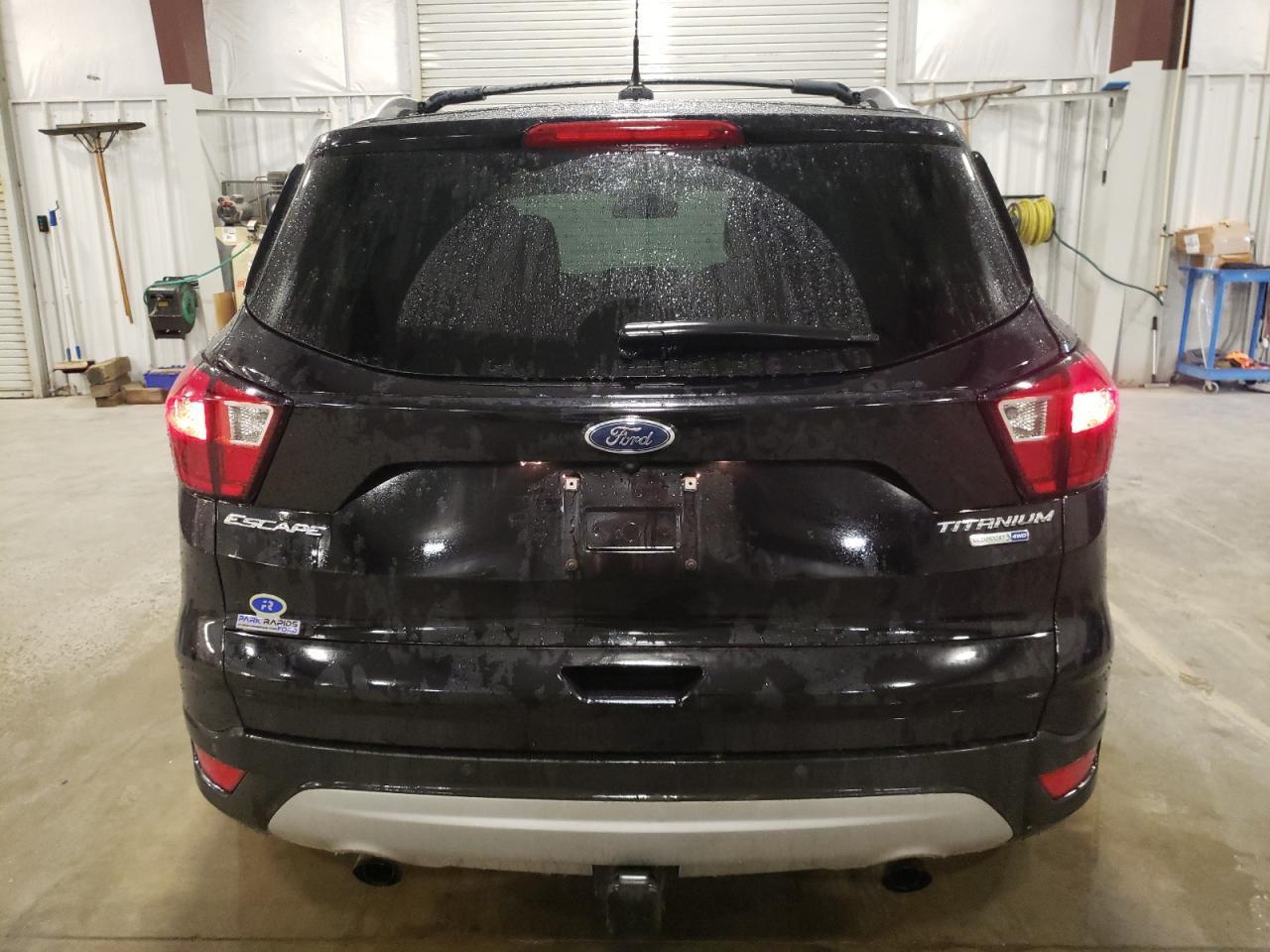 2019 FORD ESCAPE