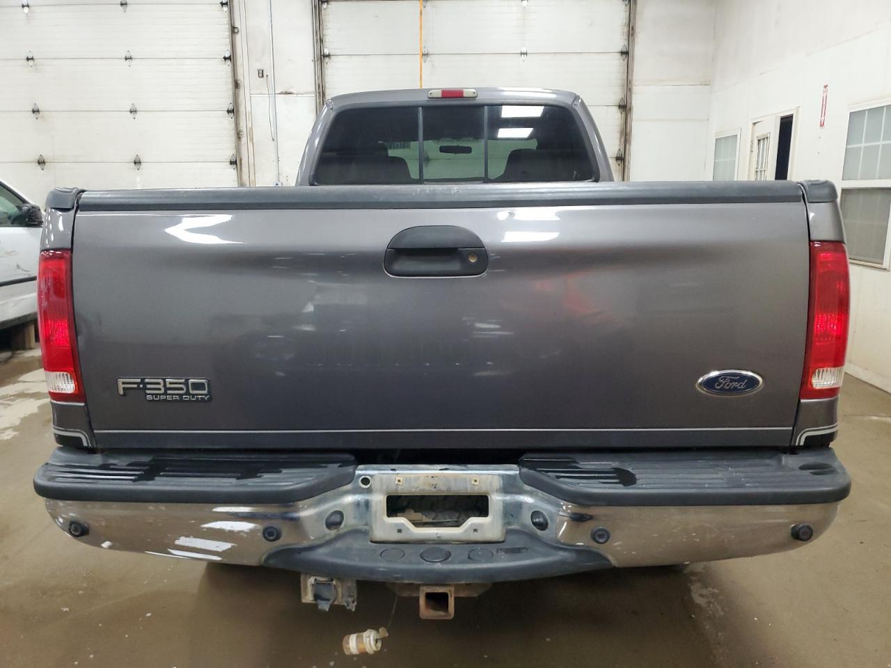 2004 FORD F-350