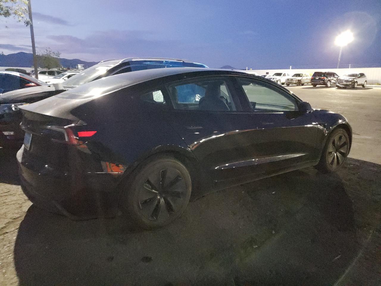 2024 TESLA MODEL 3