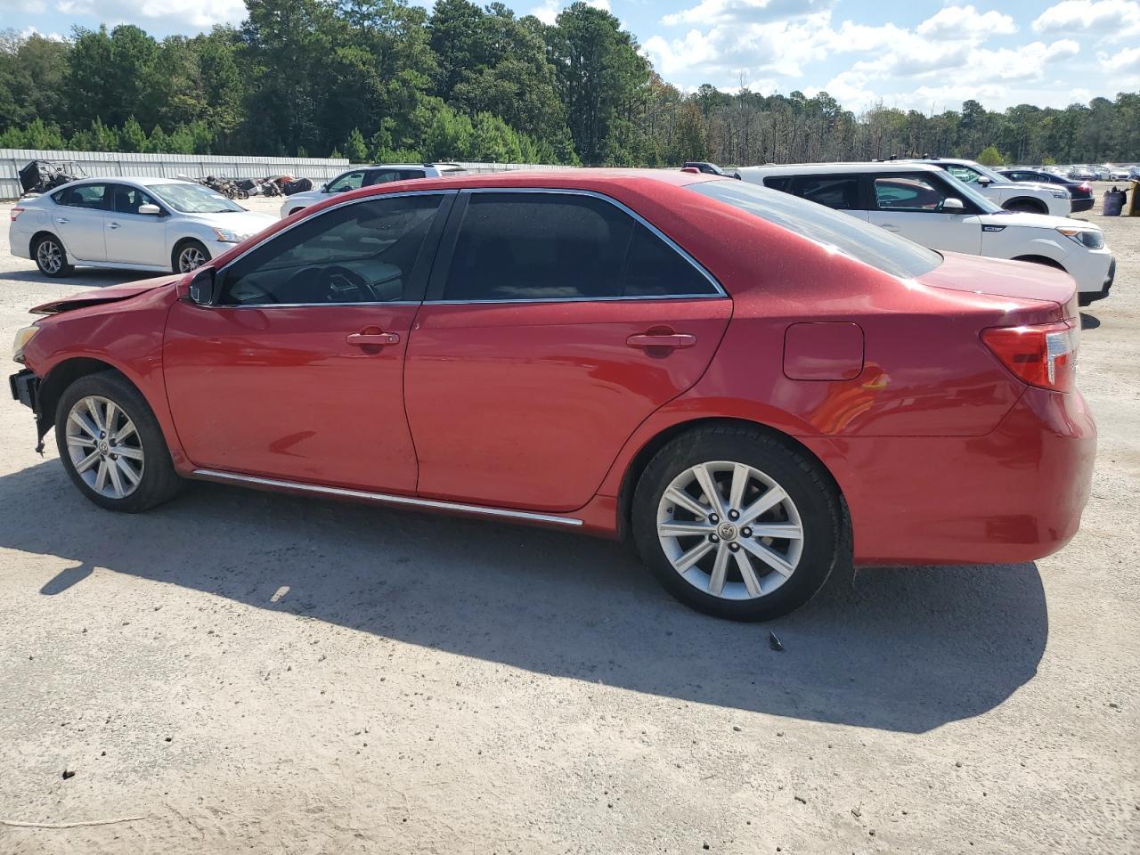 2014 TOYOTA CAMRY