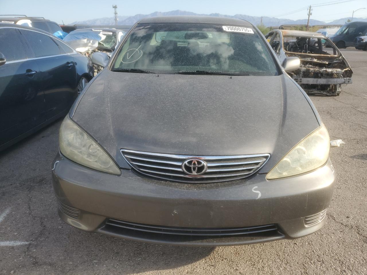 2005 TOYOTA CAMRY