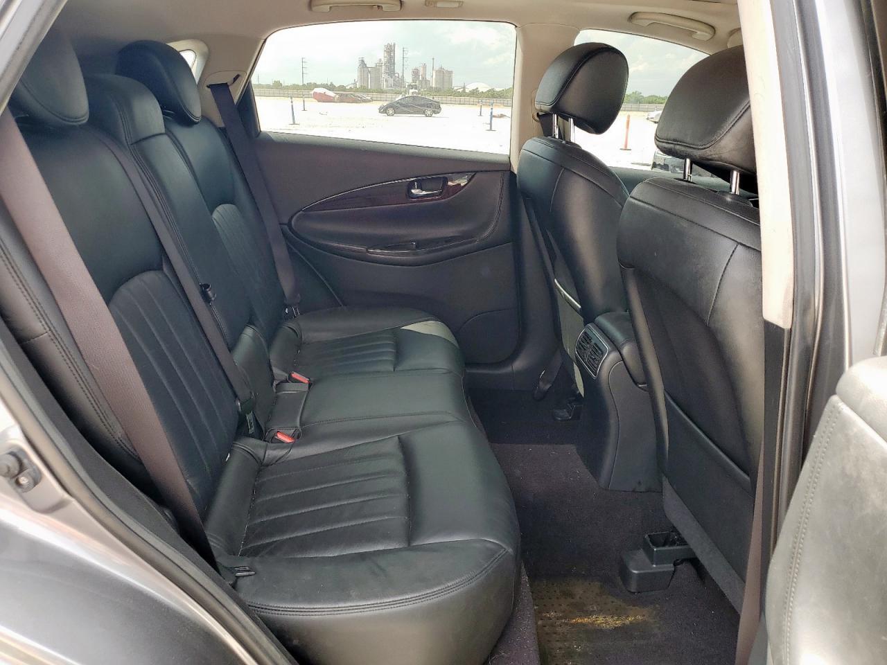 2017 INFINITI QX50